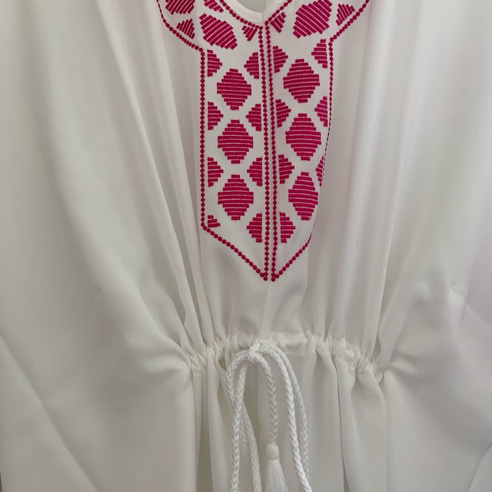 MOTT50 Adele Lurex Embroidered Kaftan Coverup NEW - Picture 10 of 16